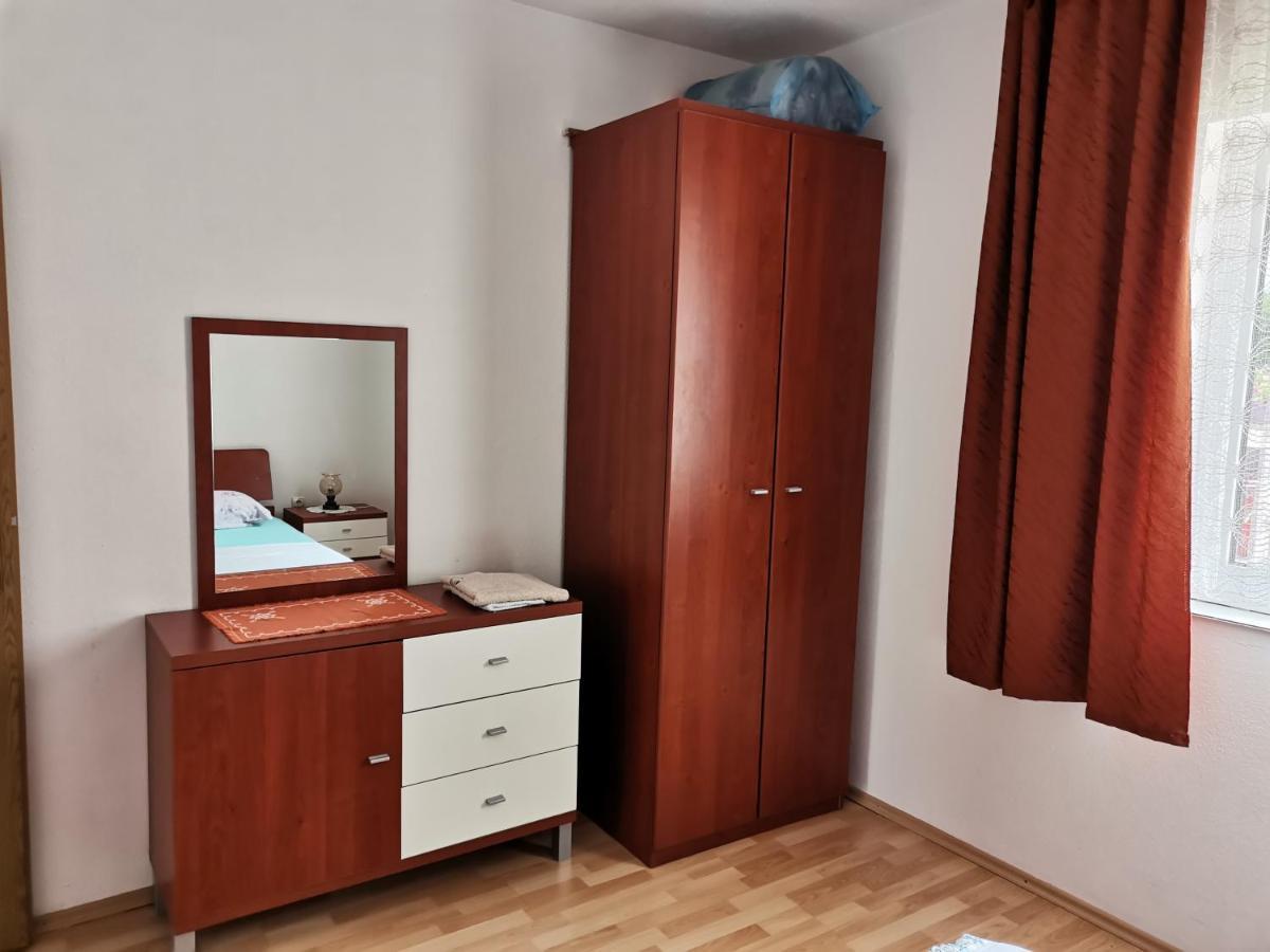 Apartments Radonic フヴァル エクステリア 写真
